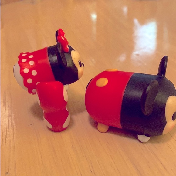 Disney Mickey and Minnie Tsum Tsum Figures - Black, Red, and White - Picture 6 of 8